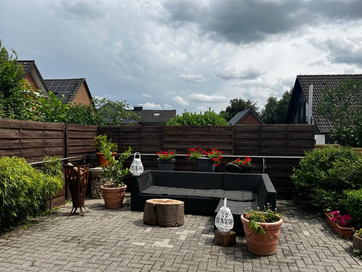 Doppelbett Zimmer Mit Gemeinschaftbad Borgholzhausen Exterior photo