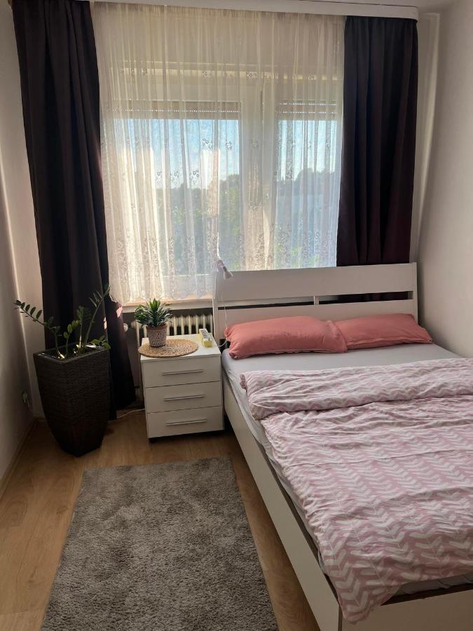 Doppelbett Zimmer Mit Gemeinschaftbad Borgholzhausen Exterior photo